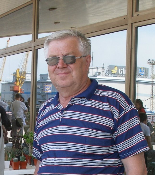В.В. Тихоненко.jpg