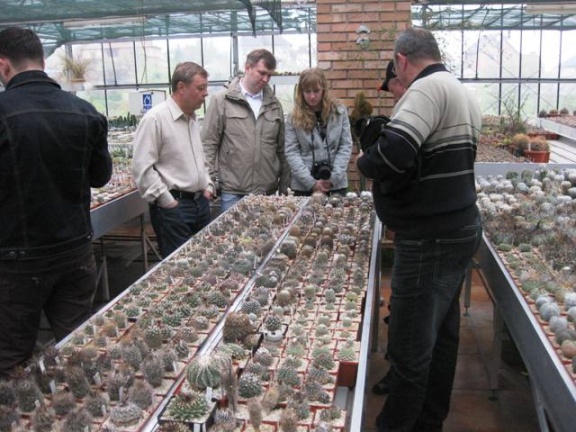 Выставка 1 мая 2009 (Донецк) (2526 відвідувань) Фото Лорана Комяти (Кировоград)
Выставка 1 мая 2009 (Донецк)