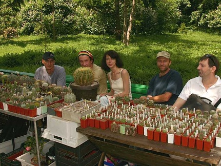 Выставка май 2005 (Киев) (2858 відвідувань) Александр Животенко (Киев), Александр Усиков (Тольятти... Выставка май 2005 (Киев)