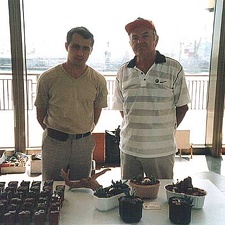 Выставка 2 августа 2003 (2534 відвідувань) Виктор Горбачев (Николаев) и Анатолий Константинович �... Выставка 2 августа 2003