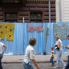 Выставка на День города (02.09.2007) (3133 відвідувань) "Коммуналка": "где вы сохнете белье" :)?
Фото �... Выставка на День города (02.09.2007)