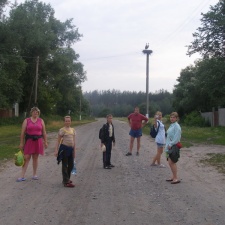 Поход на байдарках по р.Сейм, июль 2009 (2842 відвідувань) Село и люди :)
Фото Е. Ивановой (Киев)
Поход на байдарках по р.Сейм, июль 2009