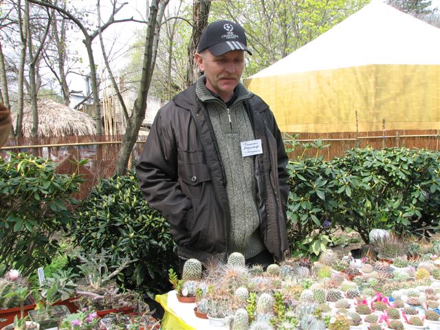 Выставка 21-22 апреля 2007 (Одесса) (2903 відвідувань) Владимир Фоменко (Запорожье)
Фото Натальи Эллис (Одес... Выставка 21-22 апреля 2007 (Одесса)